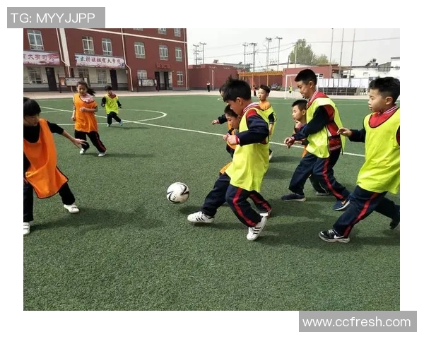 厚朴足球:培养青少年足球人才的创新模式与未来发展展望 厚朴足球:培养青少年足球人才的创新模式与未来发展展望